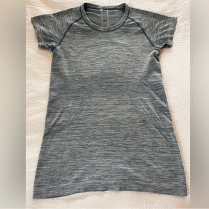 Lululemon swiftly tech gray